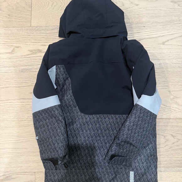 Obermeyer Ski Jacket Size 5 - Picture 2 of 2